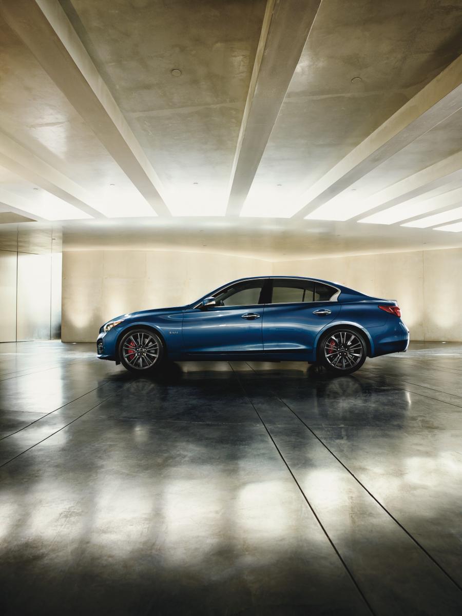  Infiniti Q50S 3.0t 2016 года  (NA) (фото 7 из 11)